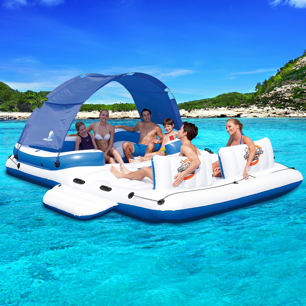 6 people float