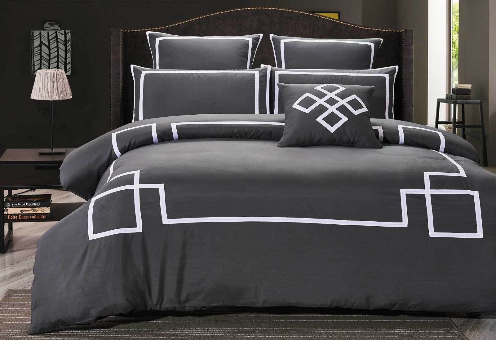 Super King Size Charcoal And White Quilt Cover Set 3pcs