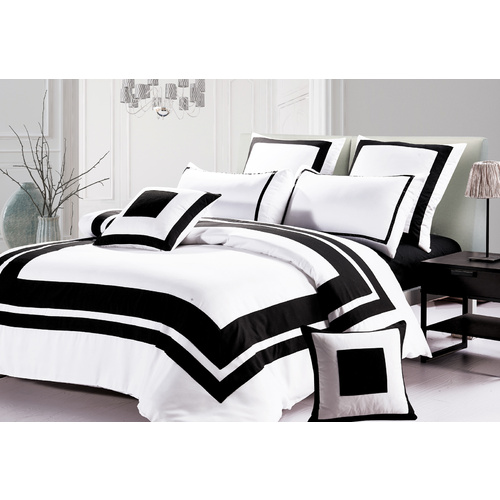 Luxton King Size Black and White Quilt Cover Set (3PCS)